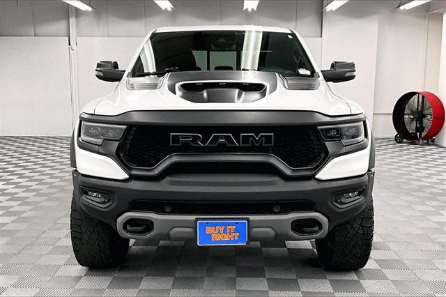 Photo of 2023 Bright White Clearcoat RAM 1500