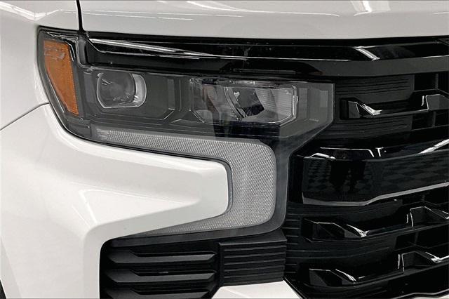 Photo of 2023 Summit White Chevrolet Silverado 1500