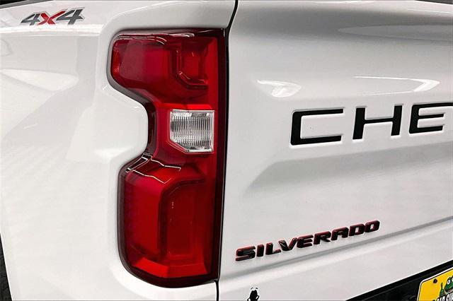 Photo of 2023 Summit White Chevrolet Silverado 1500