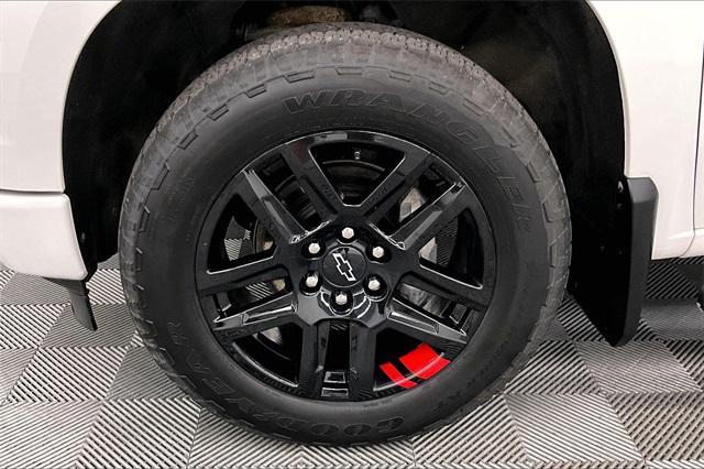Photo of 2023 Summit White Chevrolet Silverado 1500