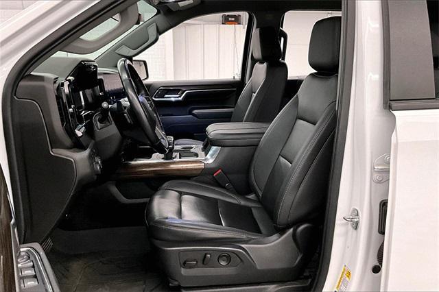 Photo of 2023 Summit White Chevrolet Silverado 1500