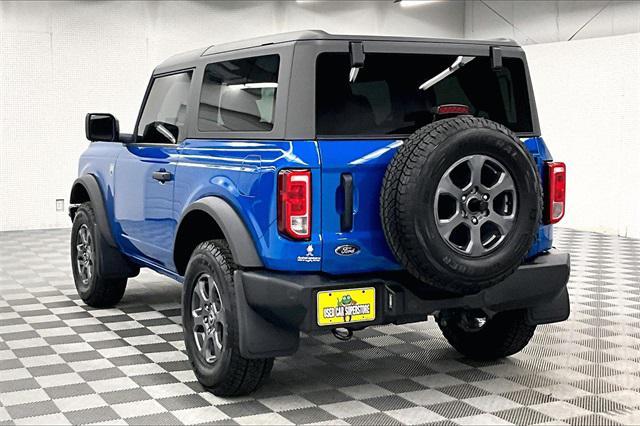 Photo of 2024 Velocity Blue Metallic Ford Bronco