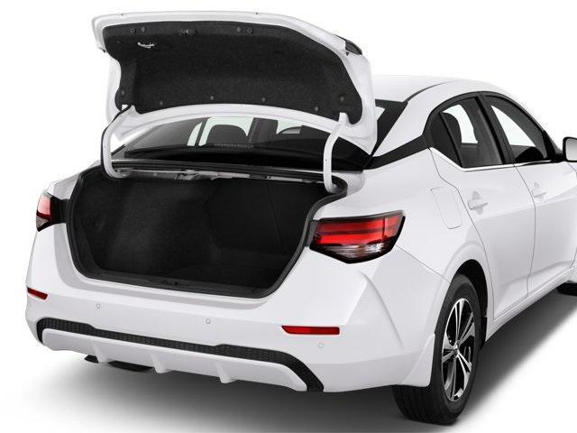 Photo of 2022 Super Black Nissan Sentra