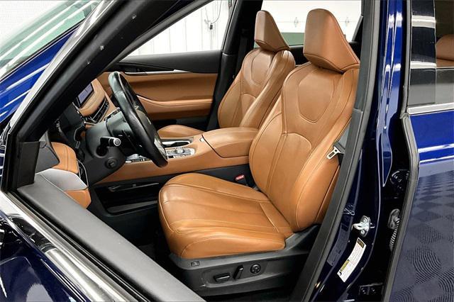 Photo of 2022 Grand Blue INFINITI QX60