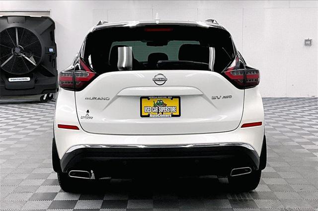 Photo of 2024 Pearl White Tricoat Nissan Murano