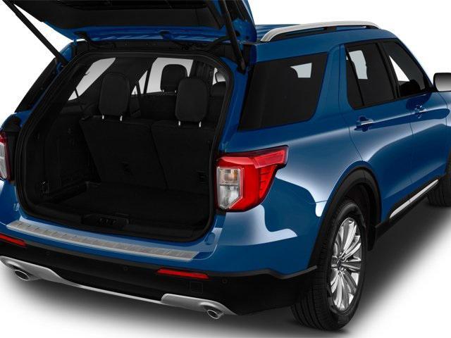 Photo of 2022 White Ford Explorer