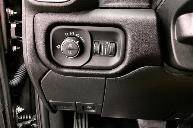 Photo of 2023 Granite Crystal Metallic Clearcoat RAM 2500