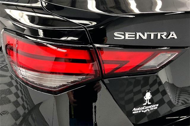 Photo of 2025 Super Black Nissan Sentra