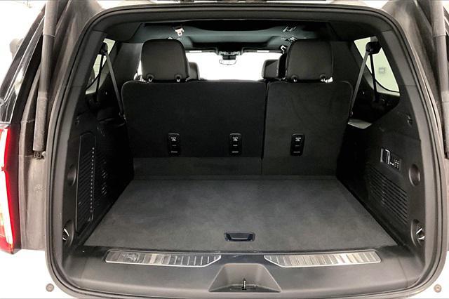 Photo of 2024 Summit White Chevrolet Suburban