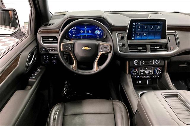 Photo of 2024 Summit White Chevrolet Suburban