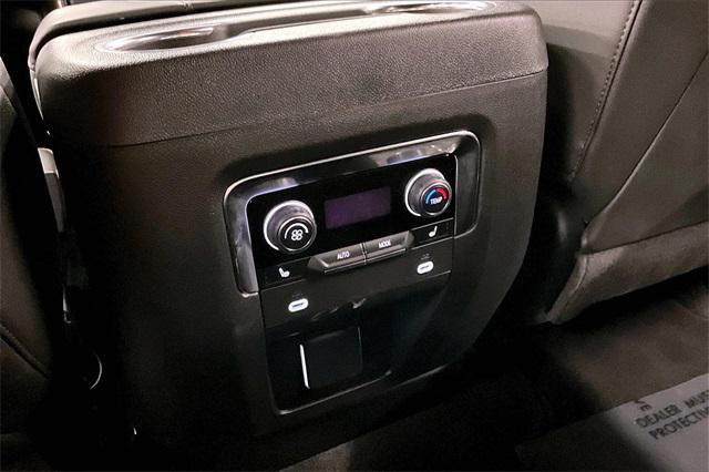 Photo of 2024 Summit White Chevrolet Suburban