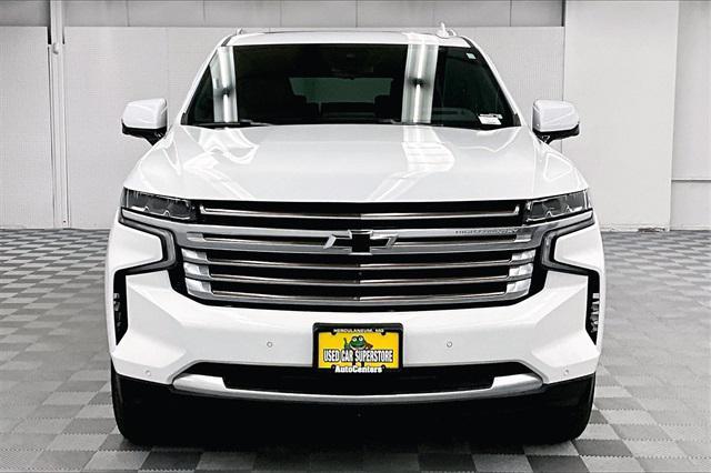 Photo of 2024 Summit White Chevrolet Suburban