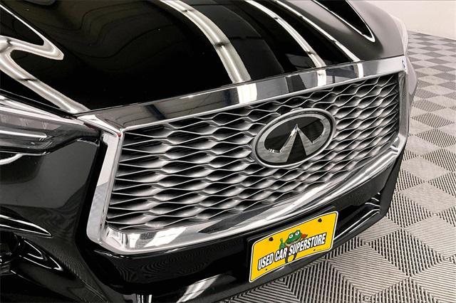 Photo of 2024 Black Obsidian INFINITI QX55