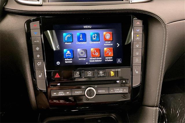 Photo of 2024 Black Obsidian INFINITI QX55