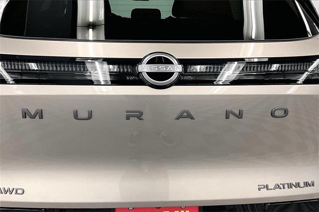 Photo of 2025 Champagne Silver Metallic Nissan Murano
