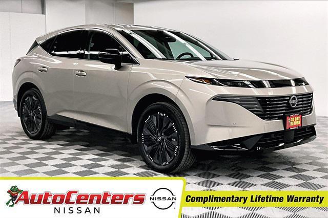 Photo of 2025 Champagne Silver Metallic Nissan Murano