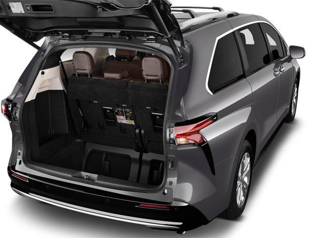 Photo of 2021 Predawn Gray Mica Toyota Sienna