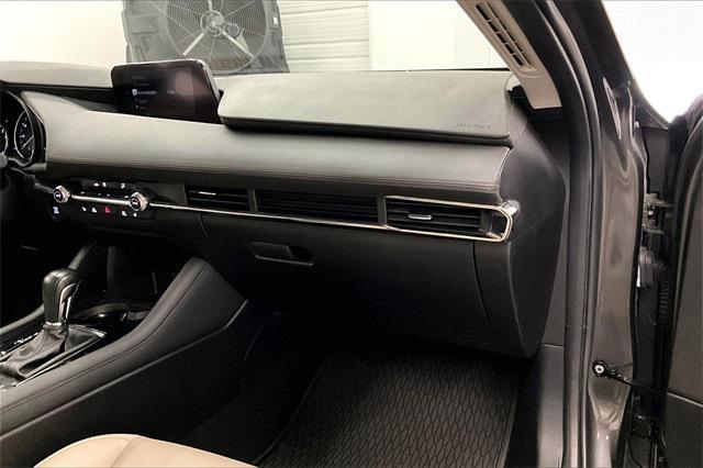 Photo of 2021 Machine Gray Metallic Mazda Mazda3
