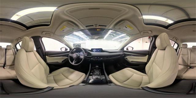 Photo of 2021 Machine Gray Metallic Mazda Mazda3