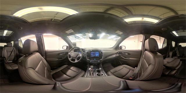 Photo of 2023 Mosaic Black Metallic Chevrolet Traverse