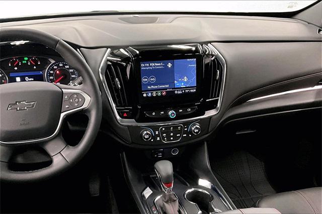 Photo of 2023 Mosaic Black Metallic Chevrolet Traverse