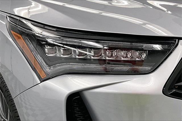 Photo of 2023 Liquid Carbon Metallic Acura RDX