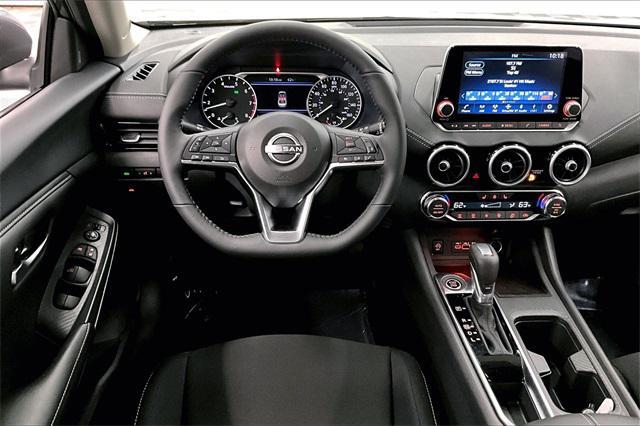 Photo of 2025 Gun Metallic Nissan Sentra