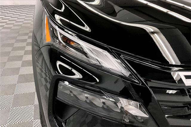 Photo of 2026 Super Black Nissan Rogue