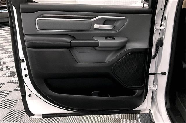Photo of 2020 Bright White Clearcoat RAM 1500