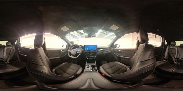 Photo of 2023 Vapor Blue Metallic Ford Escape