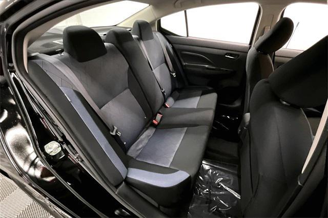 Photo of 2025 Super Black Nissan Versa