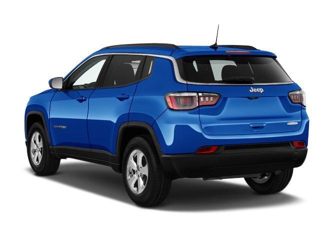 Photo of 2018 Laser Blue Pearlcoat Jeep Compass