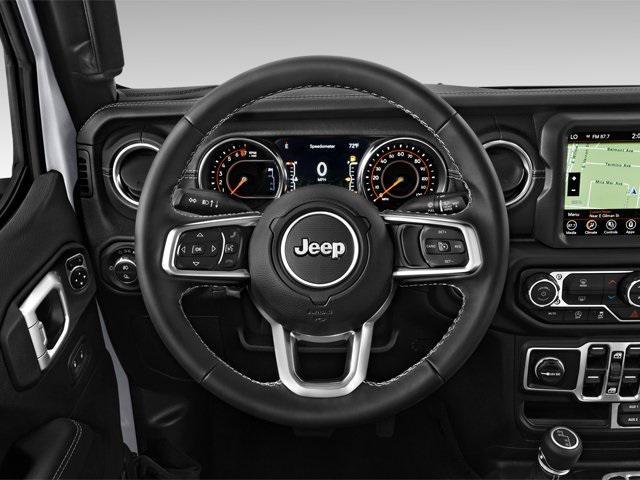 Photo of 2022 Black Clearcoat Jeep Gladiator