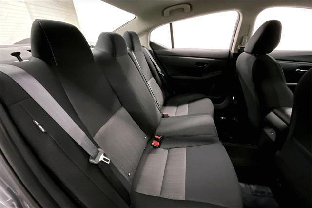 Photo of 2025 Gun Metallic Nissan Sentra