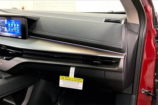 Photo of 2025 Scarlet Ember Tintcoat/Super Black Nissan Murano