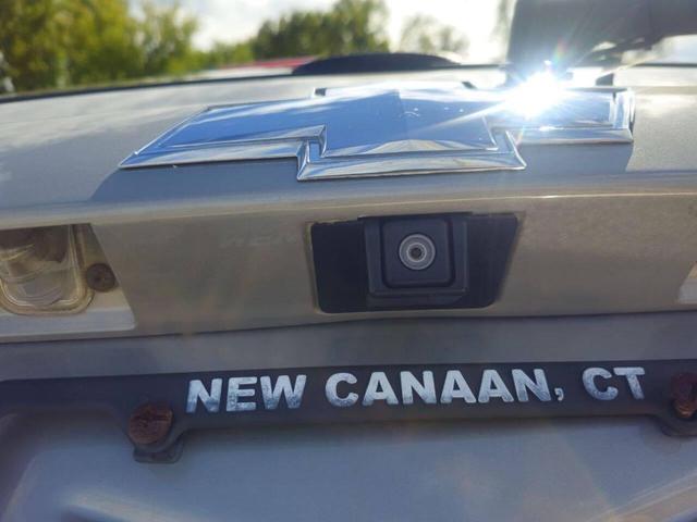 Photo of 2009 Silver Birch Metallic Chevrolet Suburban