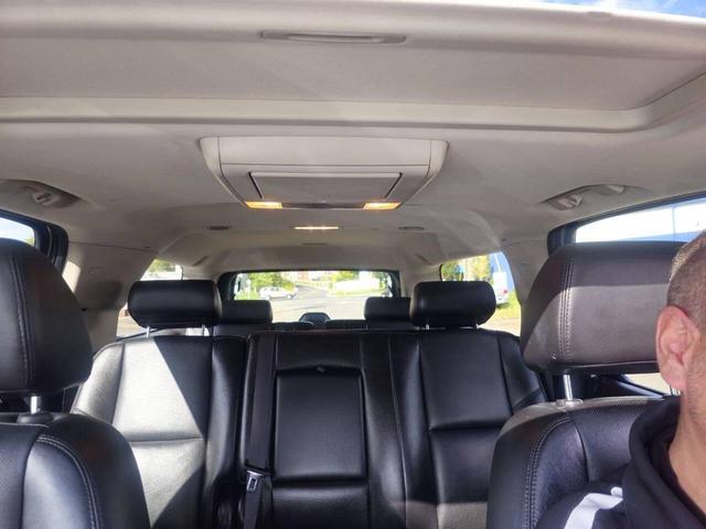 Photo of 2009 Silver Birch Metallic Chevrolet Suburban