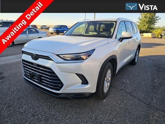 Photo of 2024 Wind Chill Pearl Toyota Grand Highlander Hybrid