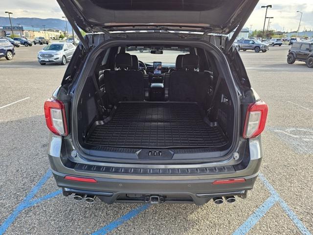 Photo of 2020 Magnetic Ford Explorer