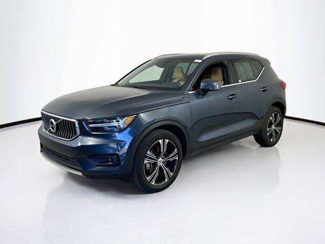 2022 Volvo XC40