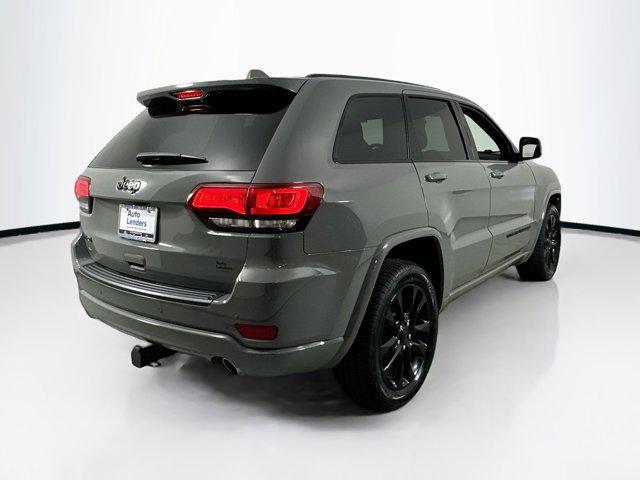Photo of 2022 Sting-Gray Clearcoat Jeep Grand Cherokee