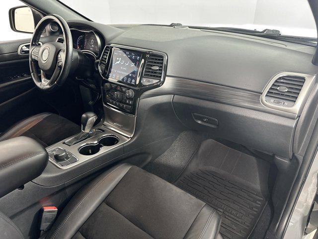 Photo of 2022 Sting-Gray Clearcoat Jeep Grand Cherokee