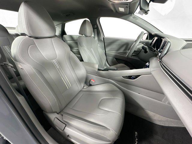Photo of 2023 Electric Shadow Hyundai ELANTRA