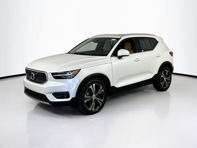 2022 Volvo XC40
