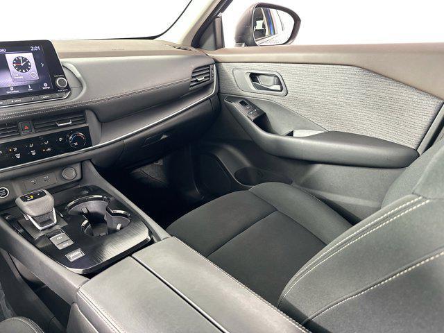 Photo of 2023 Caspian Blue Metallic Nissan Rogue