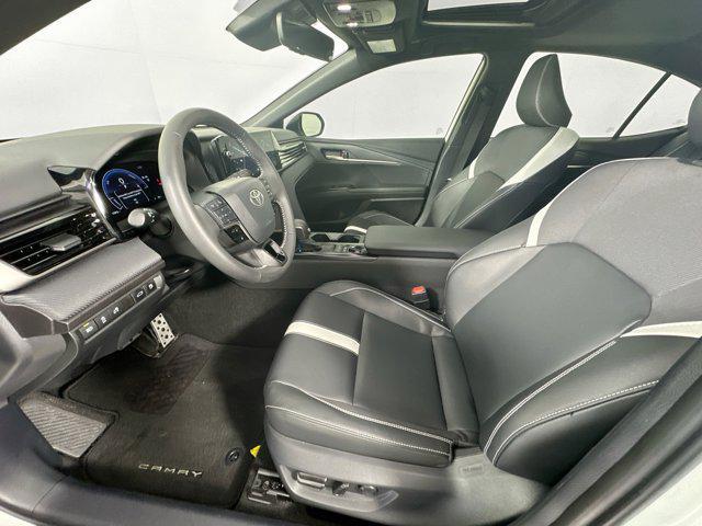 Photo of 2025 Ice Cap Toyota Camry