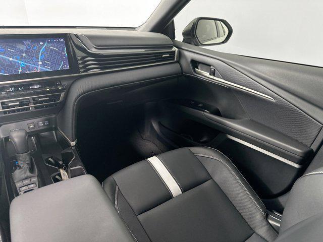 Photo of 2025 Ice Cap Toyota Camry