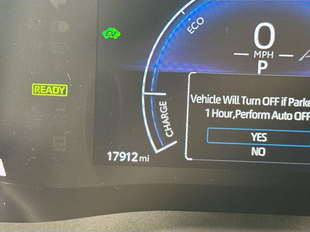 Photo of 2025 Ice Cap Toyota Camry