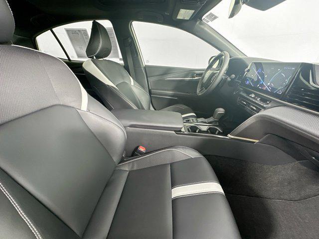 Photo of 2025 Ice Cap Toyota Camry