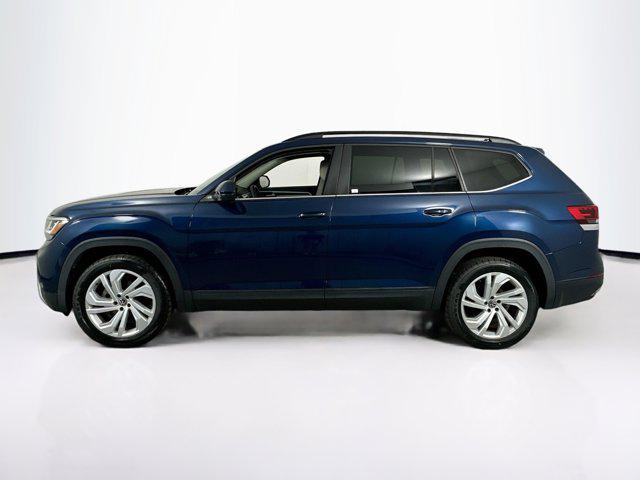 Photo of 2022 Tourmaline Blue Metallic Volkswagen Atlas